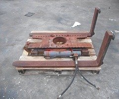 FOR SALE: 3 Ton Fork Lift Attachments