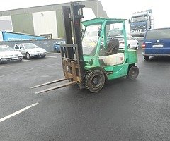 FOR SALE: 3 Ton Mitsubishi Fork Lift - Image 3/10