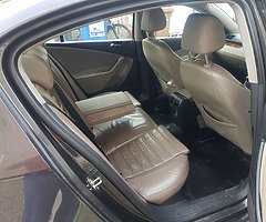 vw passat - Image 3/8