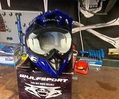 Helmet - Image 7/9
