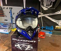 Helmet - Image 8/9