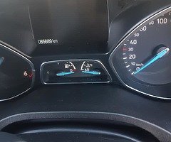 Ford Kuga Titanium 1.5 - Image 4/9