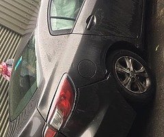 crashed car - Image 3/5