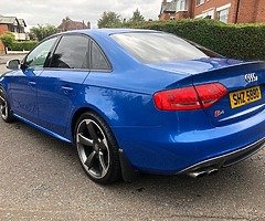 2010 AUDI S4 3.0 TURBO QUATTRO AUTO ** LOW MILES ** FINANCE AVAILABLE WITH NO DEPOSIT NEEDED - Image 4/10