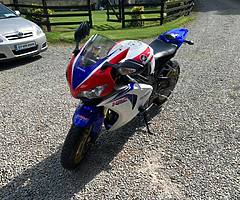 Honda Fireblade HRC 50th anniversary model 2010 - Image 3/6