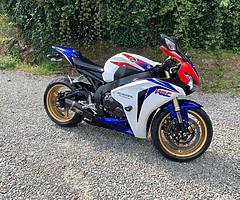 Honda Fireblade HRC 50th anniversary model 2010 - Image 6/6