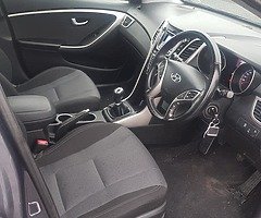 161 Hyundai I30 Deluxe - Image 8/10