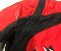 YZF Yamaha R6 Red & Black Motorbike Motorcycle Jacket Body-warmer Size Large - Image 5/6