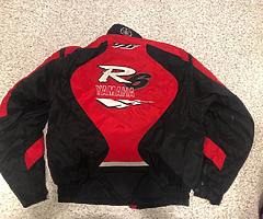 YZF Yamaha R6 Red & Black Motorbike Motorcycle Jacket Body-warmer Size Large - Image 6/6