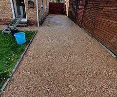 Stunning Resin bound surfaces - Image 5/8