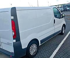 142 Opel Vivaro New Doe
