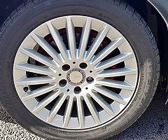 Mercedes alloy wheels - Image 1/5