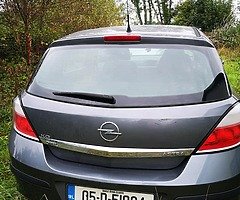 Opel astra breaking