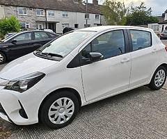 Manual 5 door toyota yaris