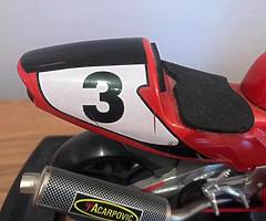 Joey Dunlop model bike