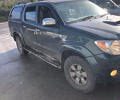 Toyota Hilux for breaking