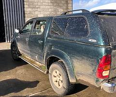Toyota Hilux for breaking - Image 4/9