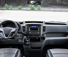 HYUNDAI H350 WITH FREE REINA