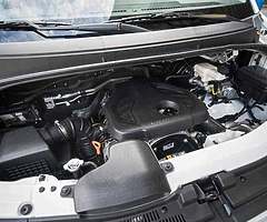 HYUNDAI H350 WITH FREE REINA - Image 5/7