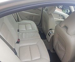 Volvo s 80 2L petrol manual.nct.4.2020 - Image 4/10