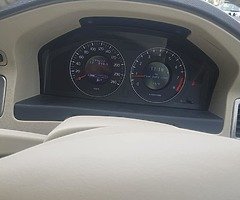 Volvo s 80 2L petrol manual.nct.4.2020 - Image 6/10