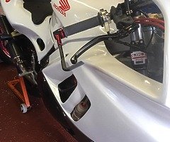Cbr 600 f3 race bike