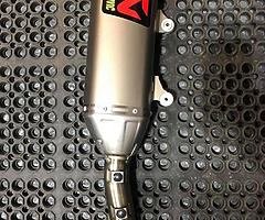 Akrapovicfull system