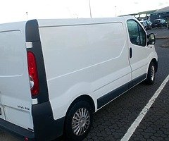 142 Opel Vivaro New Doe
