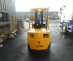 FOR SALE: Fork Lift, 3 Ton - Image 4/7
