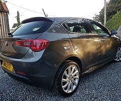 2011 Alfa Romeo Giulietta
