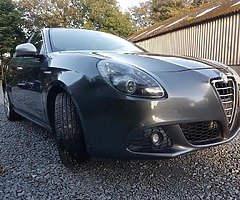 2011 Alfa Romeo Giulietta - Image 4/10