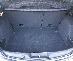 2011 Alfa Romeo Giulietta - Image 10/10
