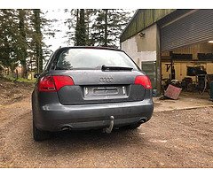 Audi a4 se 170 for braking BATTERY SND CATALIT CONVERTOR NOT FOR SALE - Image 3/8