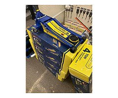 Low Profile 4 Ton Jack