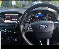 2016 Ford Focus Zetec S - Image 4/4