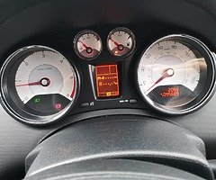 Peugeot 308 2012 - Image 3/4