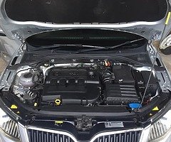 **Skoda Octavia 2.0 TDi VRS 184** - Image 7/10