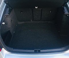 **Skoda Octavia 2.0 TDi VRS 184** - Image 9/10