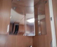 Caravan - Image 7/10