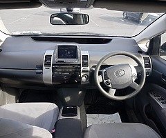 TOYOTA PRIUS HYBRID AUTOMATIC 1.5 PETROL - Image 7/8