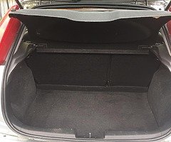 Ford Focus - Image 7/10