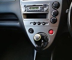 2004 Honda Civic - Image 5/9