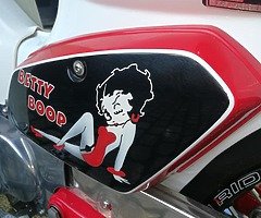 1986 Honda Cub - Image 3/10