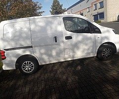 Nissan NV 200