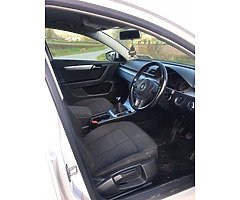 2011 Volkswagen Passat Bluemotion - Image 6/9