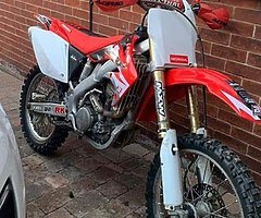 Looking a crf 250 and what other 250s 4 stroke