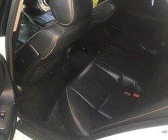 Lexus is200