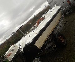 Speedboat