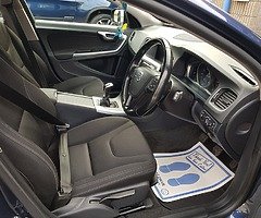 Volvo V60 2014 , 2.0 Diesel - Image 4/7