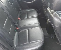 Hyundai i30 premium - Image 3/10